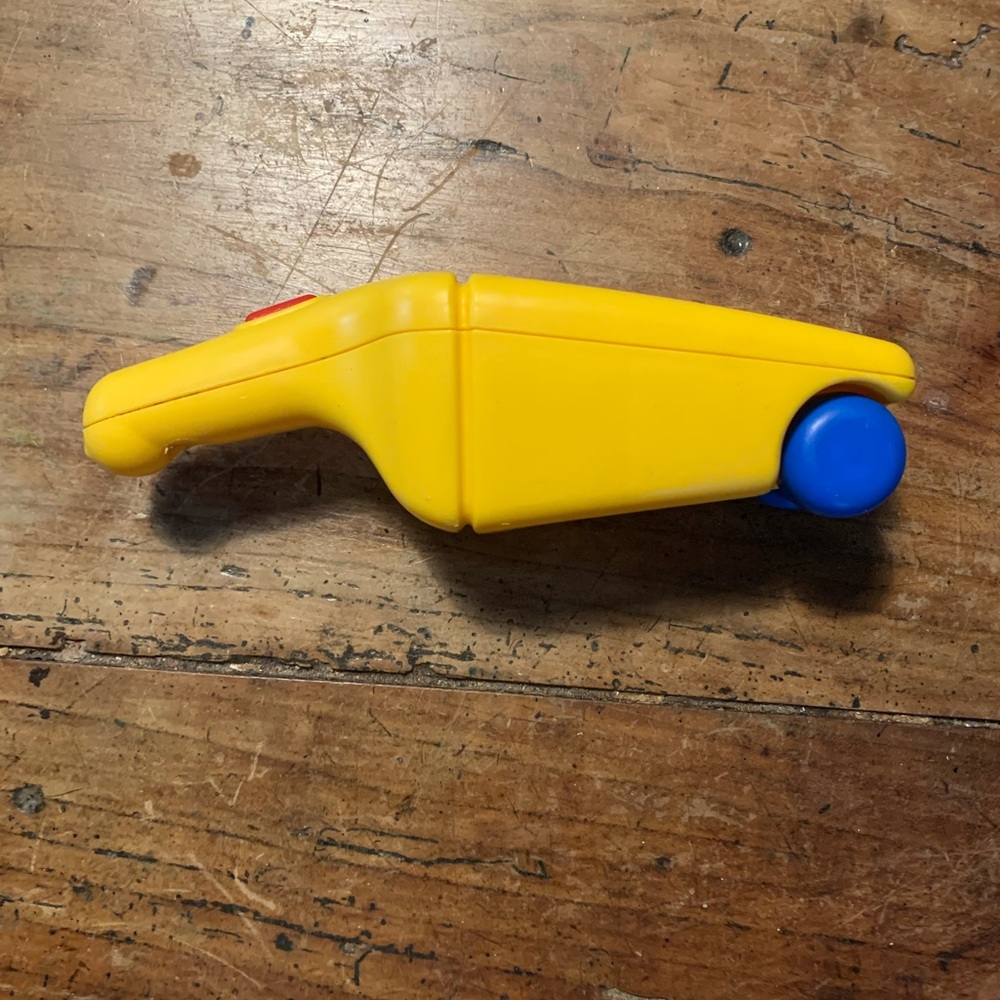 Vintage Little Tikes Toy Dustbuster vacuum cleaner-yellow